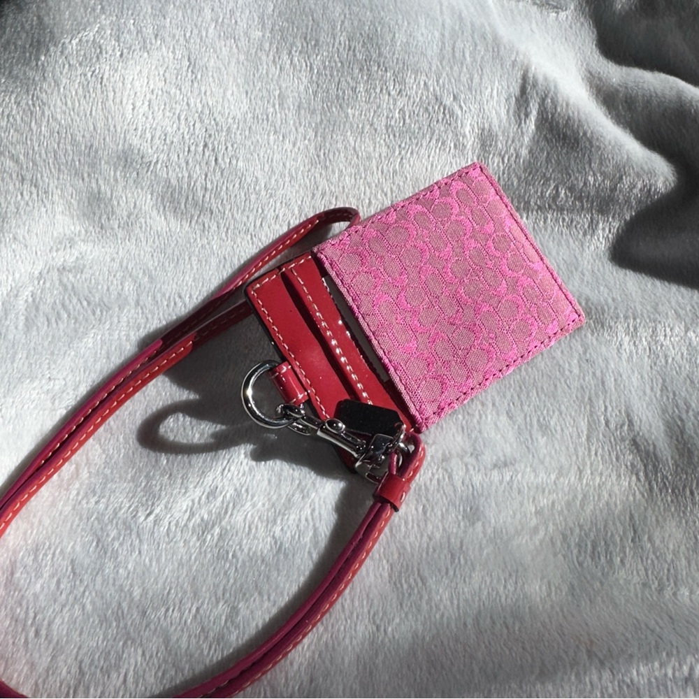 COACH Pink and Red Card Holder - Picture 4 of 6